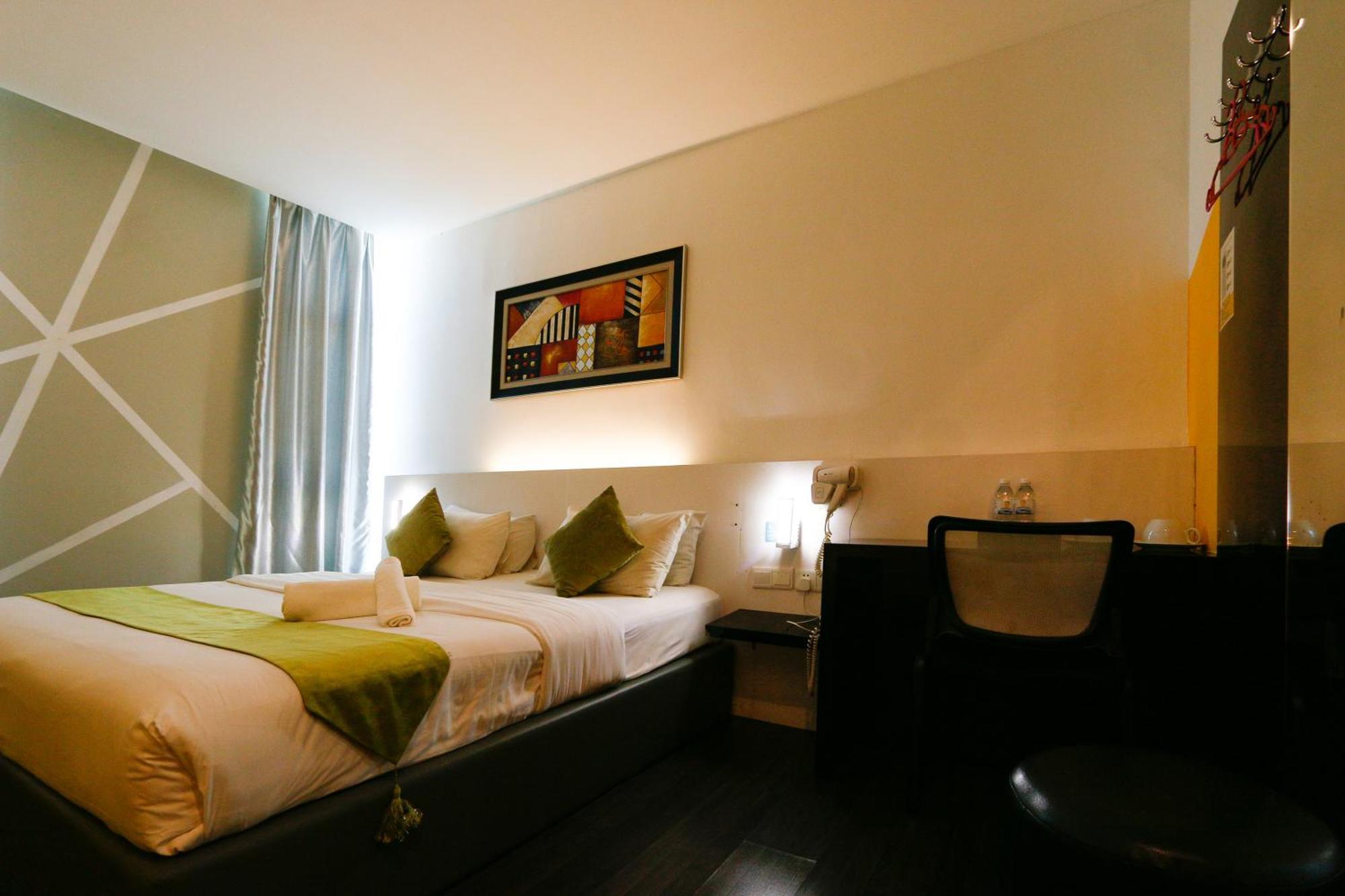 Golden Roof Hotel Ampang Ipoh Exterior photo
