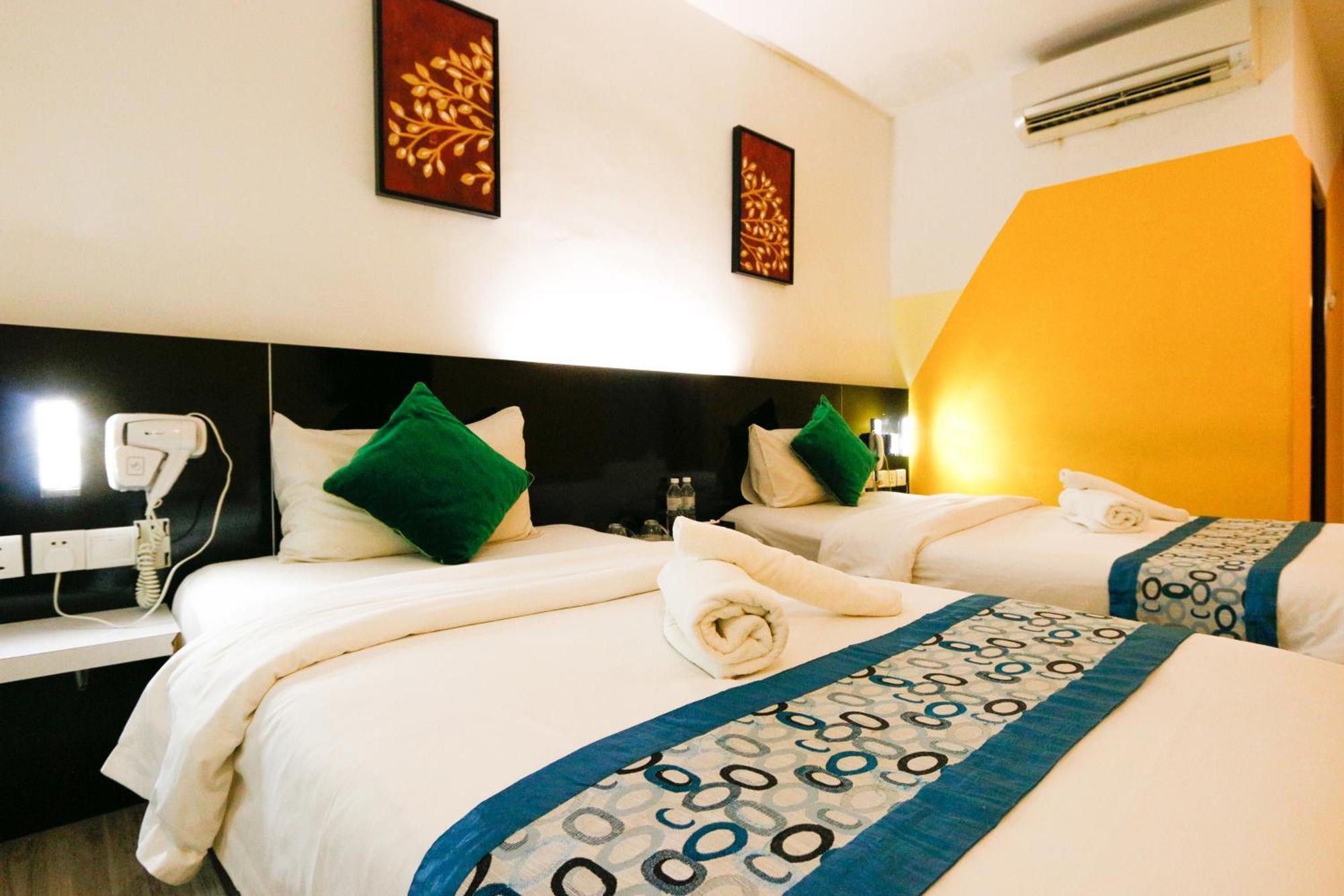 Golden Roof Hotel Ampang Ipoh Exterior photo