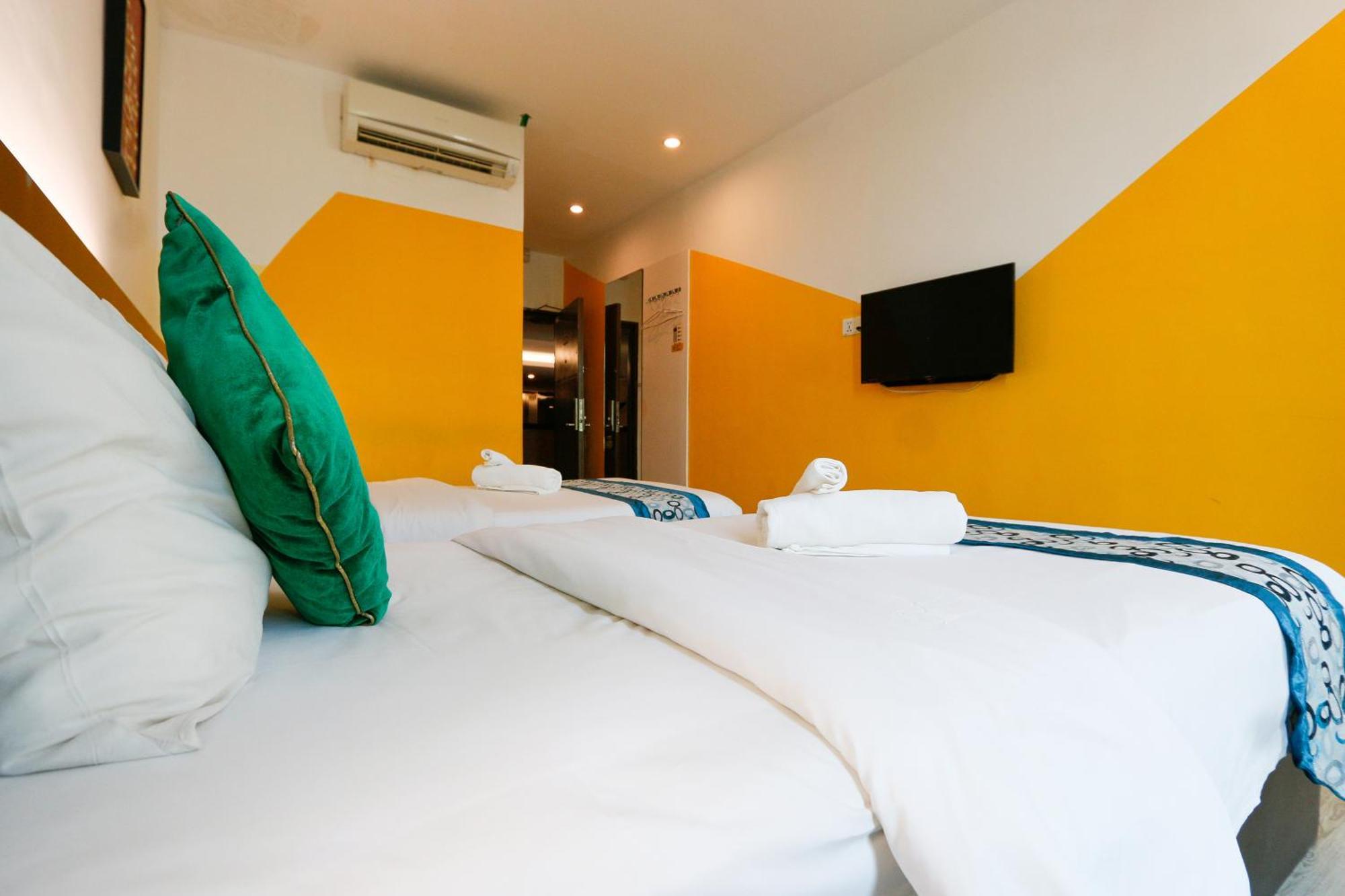 Golden Roof Hotel Ampang Ipoh Exterior photo