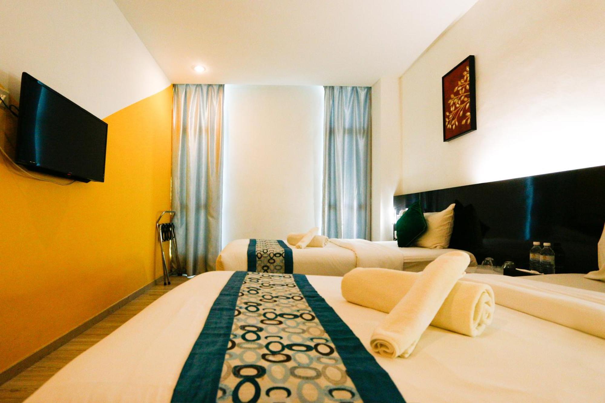 Golden Roof Hotel Ampang Ipoh Exterior photo